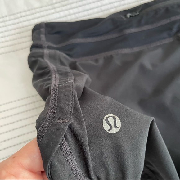 Lululemon Athletic Shorts, adjustable waist, back pocket, size 6 - Picture 5 of 7
